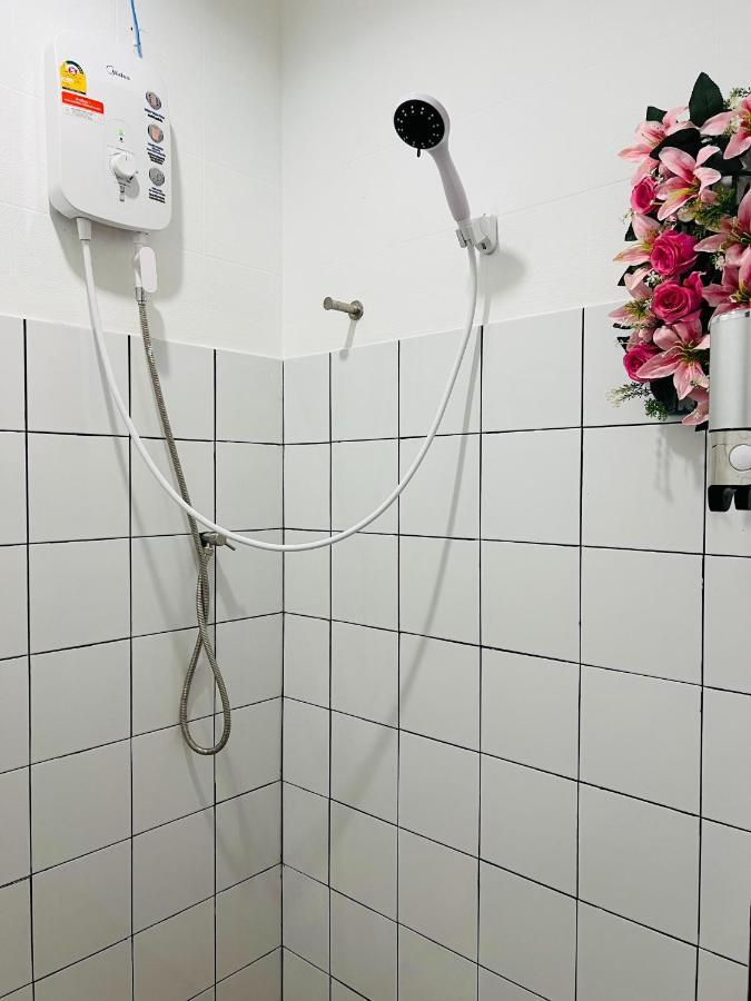 Cannabitel Haad Rin Exteriör bild